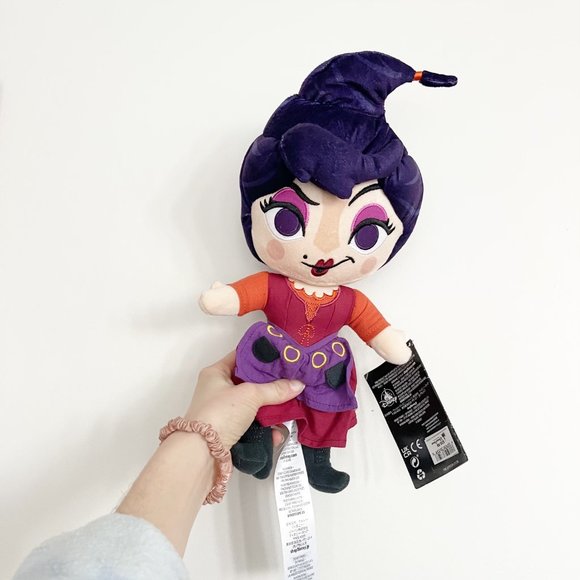 ✨ NWT Disney Hocus Pocus Mary Sanderson Plush | Disney - Picture 2 of 4